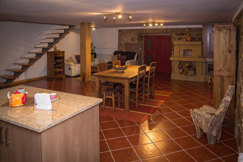 Casa Da Fecha Guest House Parada  Exterior photo